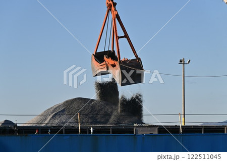 港湾浚渫工事 122511045