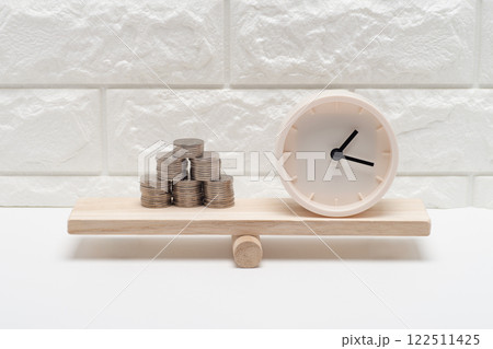 時間とお金の比較でタイムイズマネー 122511425