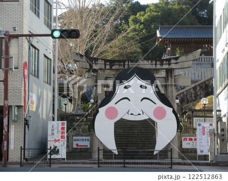 岡田宮のお多福門 岡田宮のお多福門 122512863