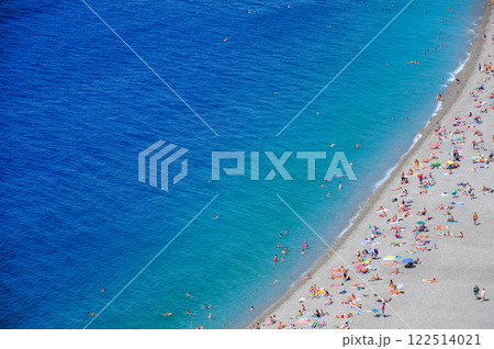 フランスニースの展望台から眺めるとても美しい海岸の風景 122514021