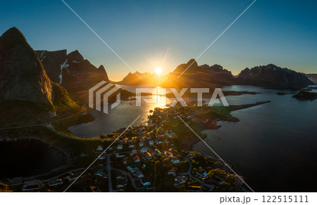Lofoten is an archipelago in the county of Nordland, Norway. 122515111