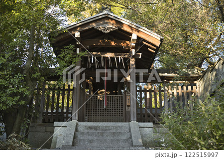 今宮神社　境内の月読社 122515997