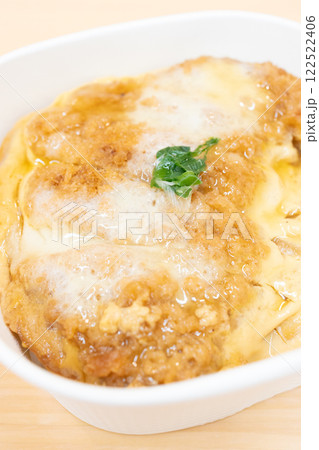 おいしいコンビニ弁当のかつ丼 おいしいコンビニ弁当のかつ丼 122522406