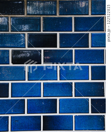 Blue wall  122522815