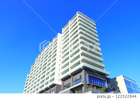 愛知県東海市、名鉄太田川駅周辺マンションの風景 122522844