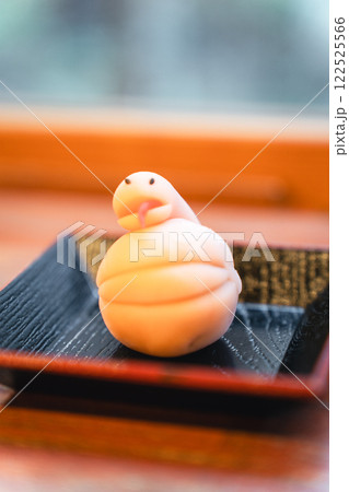 巳の練り切り 122525566