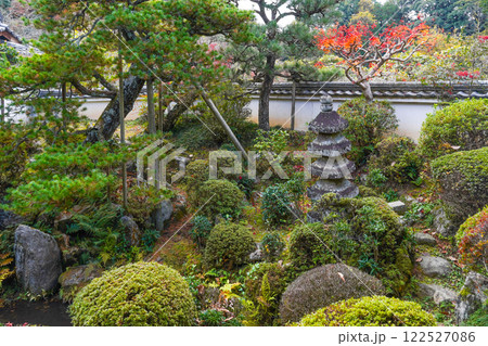 奈良　長岳寺（ちょうがくじ）旧地蔵院庭園 122527086