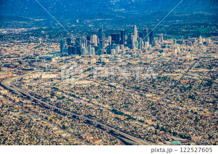 ロサンゼルスの住宅地 122527605