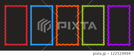 Retro wavy frames set. Trendy curved rectangle frame box. Modern vector template 122529994