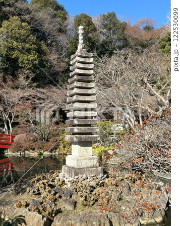 貫井神社の石塔 122530099