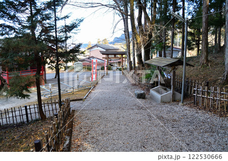 埼玉県秩父市荒川日野　大事にされている弟富士浅間神社 122530666