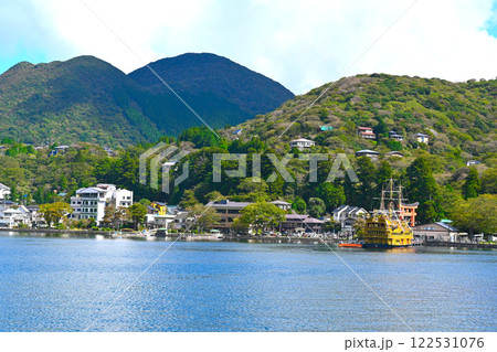 箱根　芦ノ湖の景色 122531076