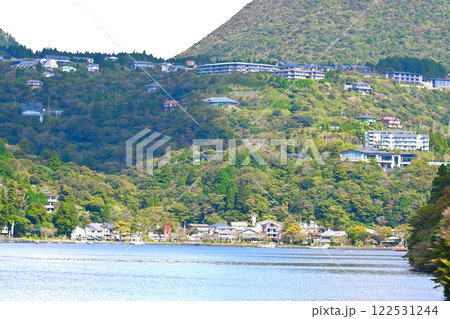 箱根　芦ノ湖の景色 122531244