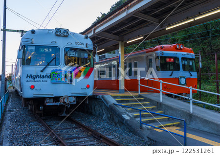 アルピコ交通上高地線　新島々駅構内 122531261