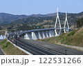 快晴の気仙沼湾横断橋（かなえおおはし） 122531266