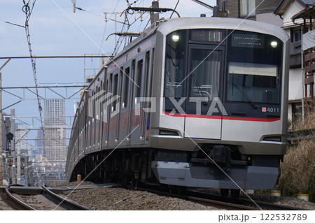 東急　5050系 122532789