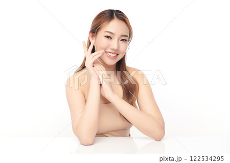 Beautiful young asian woman with clean fresh skin on white background, Face care, Facial treatment, Cosmetology, beauty and spa, Asian women portrait. Beautiful young asian woman with clean fresh skin on white background, Face care, Facial treatment, Cosmetology, beauty and spa, Asian women portrait. 122534295