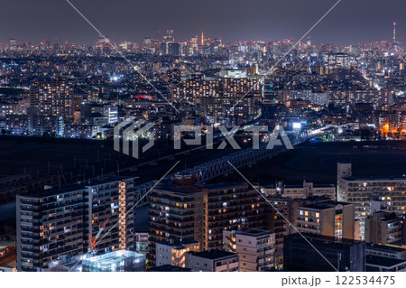 《東京都》東京の夜景・川崎市からのぞむ眺望 122534475