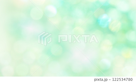 新緑のキラキラふわふわ背景イラスト　水彩風パステルカラー 122534780