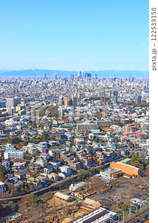 愛知県名古屋市、名古屋市中心部ビル街の風景 122539150