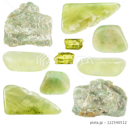 samples of raw vesuvianite minerals isolated 122540512