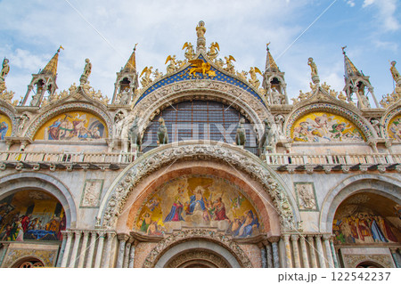イタリアの水の都ベニスの風景 122542237