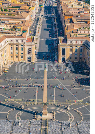 イタリアのローマの風景とバチカン市国の街並み イタリアのローマの風景とバチカン市国の街並み 122542355