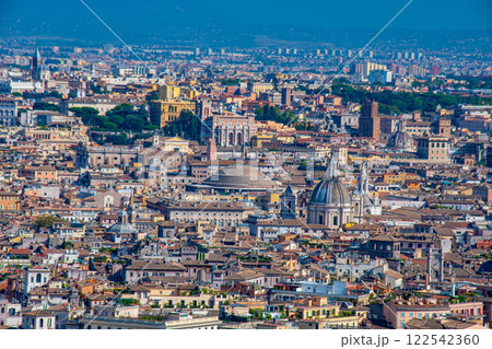 イタリアのローマの風景とバチカン市国の街並み イタリアのローマの風景とバチカン市国の街並み 122542360