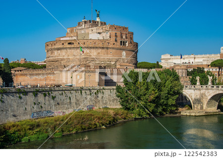 イタリアのローマの風景とバチカン市国の街並み 122542383