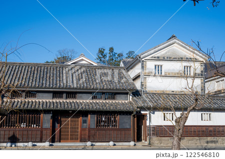 日本の岡山県倉敷市の美観地区の美しい風景 122546810