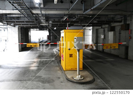 有料駐車場・自動ゲートシステム 122550170