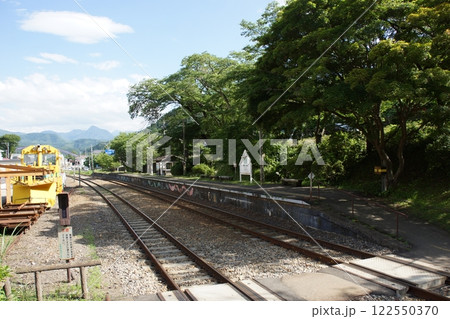 会津鉄道の風景　湯之上温泉駅 122550370