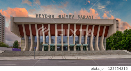 Heydar aliyev palace building exhibiting soviet modernist architecture in baku azerbaijan Heydar aliyev palace building exhibiting soviet modernist architecture in baku azerbaijan 122554816