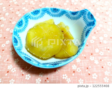 さつまいもの甘煮 さつまいもの甘煮 122555408