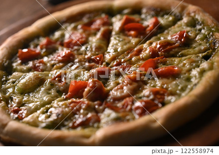 ミニトマトのジェノベーゼピザ 122558974