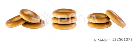 Bagels baked goods on white isolated background 122561078