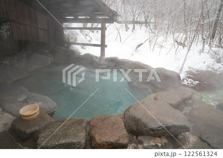雪見露天風呂　新穂高温泉 122561324