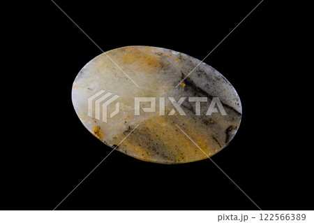 デンドリティック・クォーツ 風景を宿す石 122566389