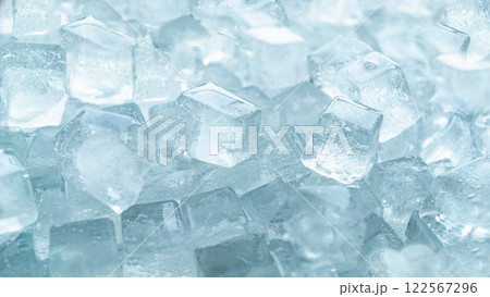 氷の写真背景　ブロック　キューブ　クローズアップ 122567296