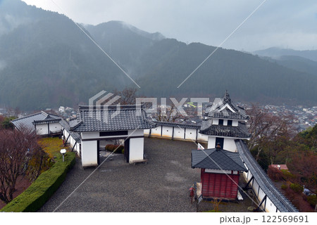 郡上八幡城の城門 122569691