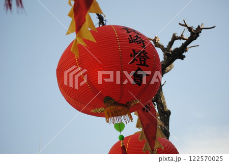 赤い提灯 122570025