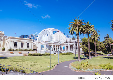 Johnstone Park in Geelong CBD Australia 122570790