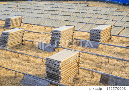 寒天の寒日干し　茅野市 122570908