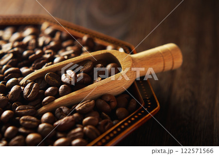 コーヒー豆 122571566