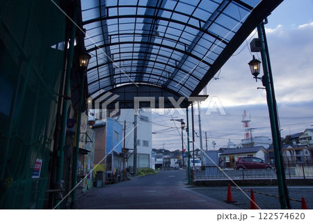 玉島の町並み 通町商店街 岡山県倉敷市 玉島の町並み 通町商店街 岡山県倉敷市 122574620