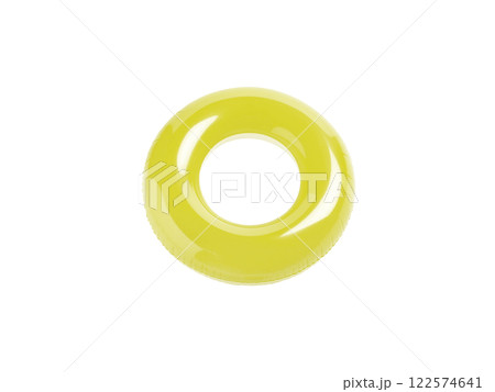 黄色の浮き輪 122574641
