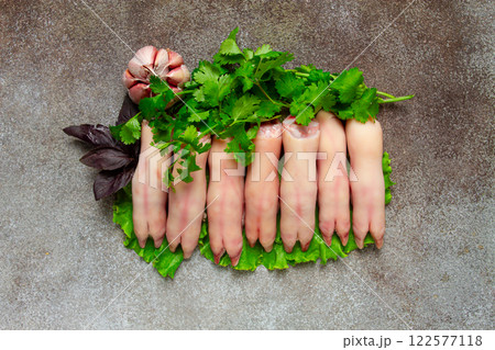 raw, pig's feet, young piglet, piglet's hooves, raw, pig's feet, young piglet, piglet's hooves, 122577118
