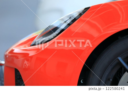 車のヘッドライト イメージ 車のヘッドライト イメージ 122580241