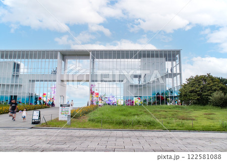 葛西臨海公園・クリスタルビュー／東京都江戸川区臨海町6丁目 122581088