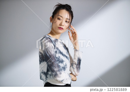 20代女性のビューティーイメージ 20代女性のビューティーイメージ 122581889